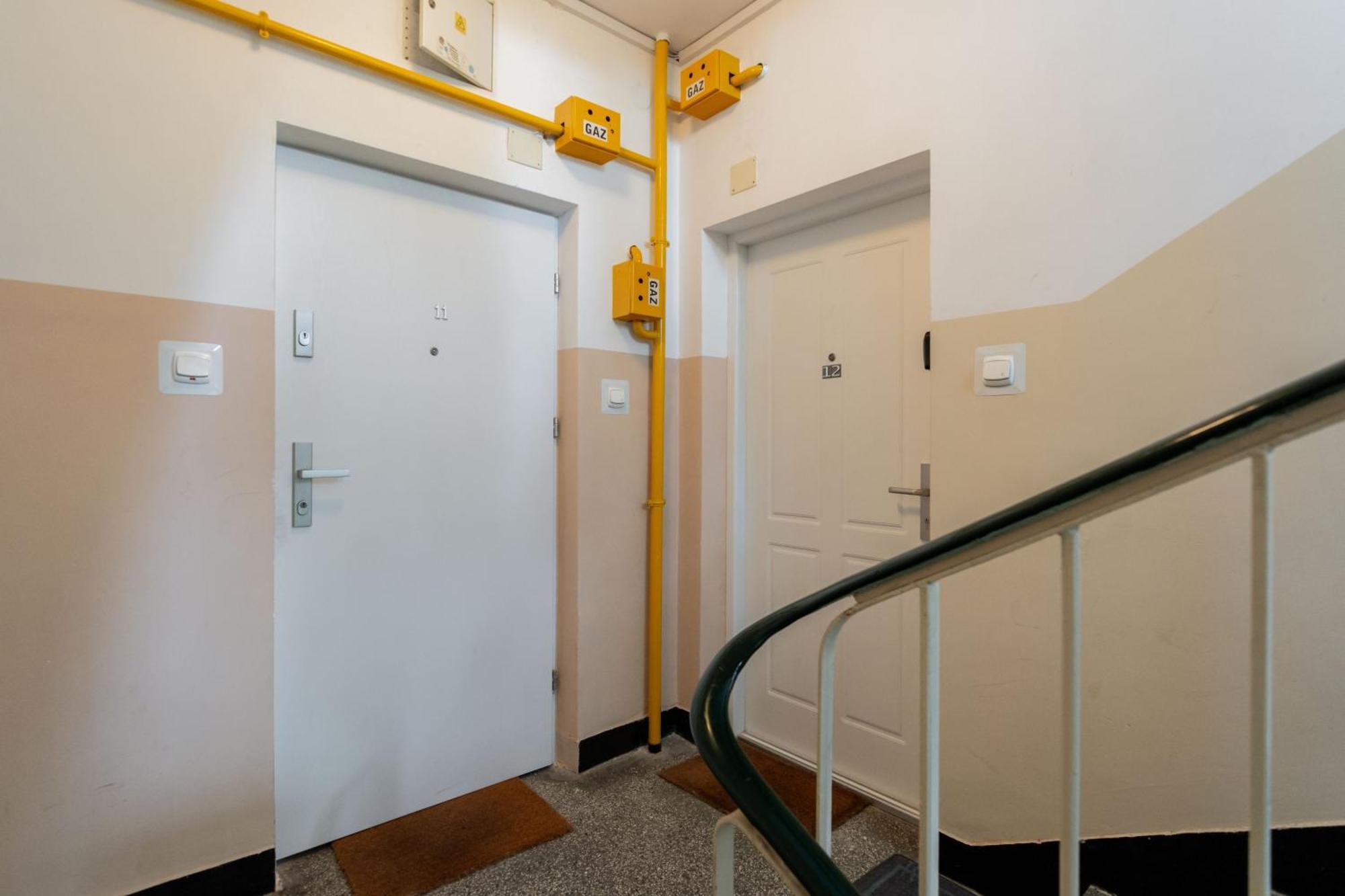 Chopin Apartment Lazienki Park ワルシャワ エクステリア 写真